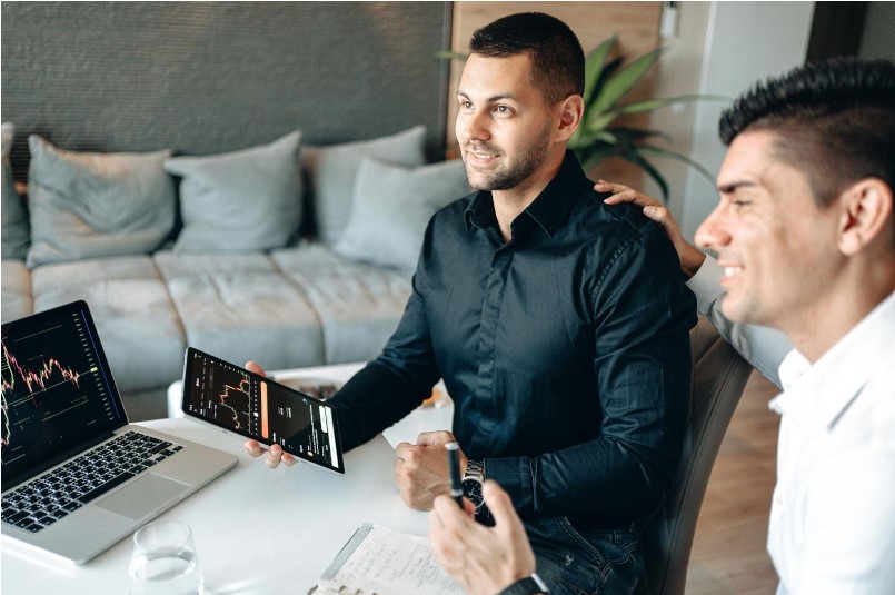 Factors To Consider When Hiring An IT Partner