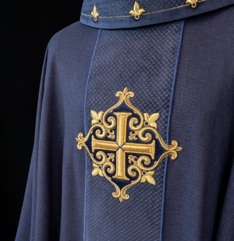 Haftinausa: Crafting Sacred Moments with Vestments